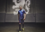 开云在线直播-双线奇迹，塞维利亚欧战铁血晋级，哈弗茨在F1赛道演绎速度与智慧