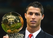 开云体育登录-英超争冠之夜，英格拉姆关键时刻站出来