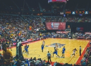 开云体育官方网站-米切尔独舞映照团队之光，太阳连续得分风暴压制辽宁