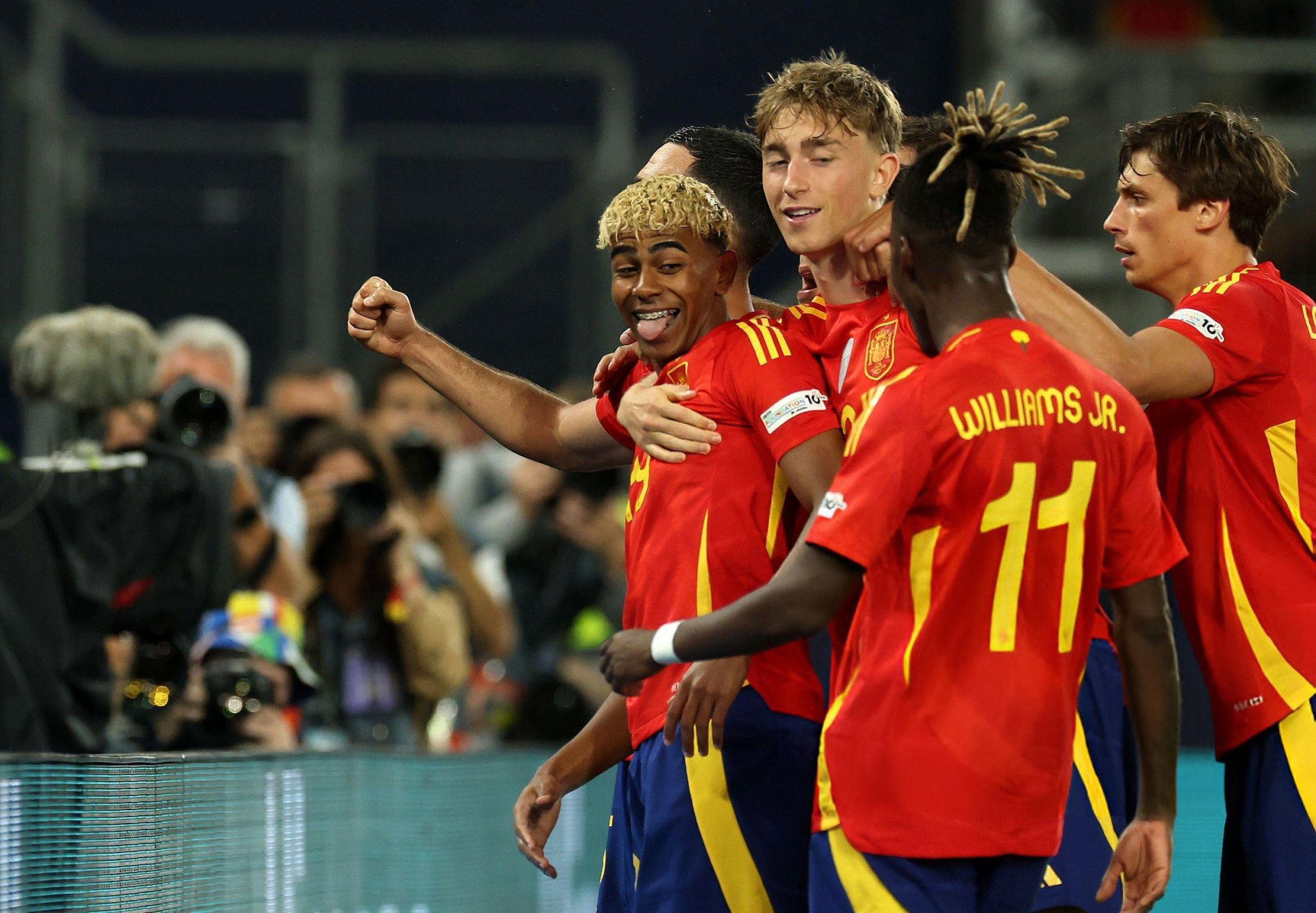 法国击败阿尔巴尼亚，欧预赛晋级前途看好的简单介绍