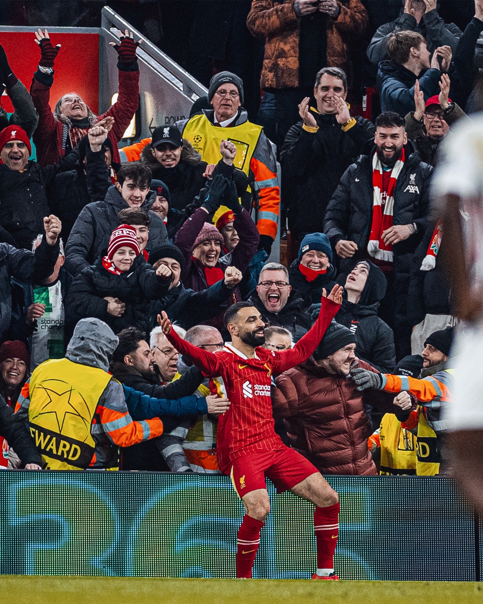 利物浦客场战平曼联，保持不败