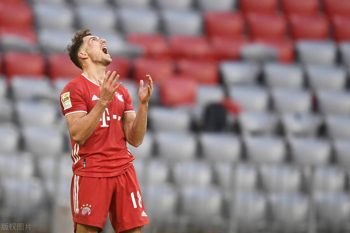 包含拜仁球员训练反思，为下场比赛做准备的词条