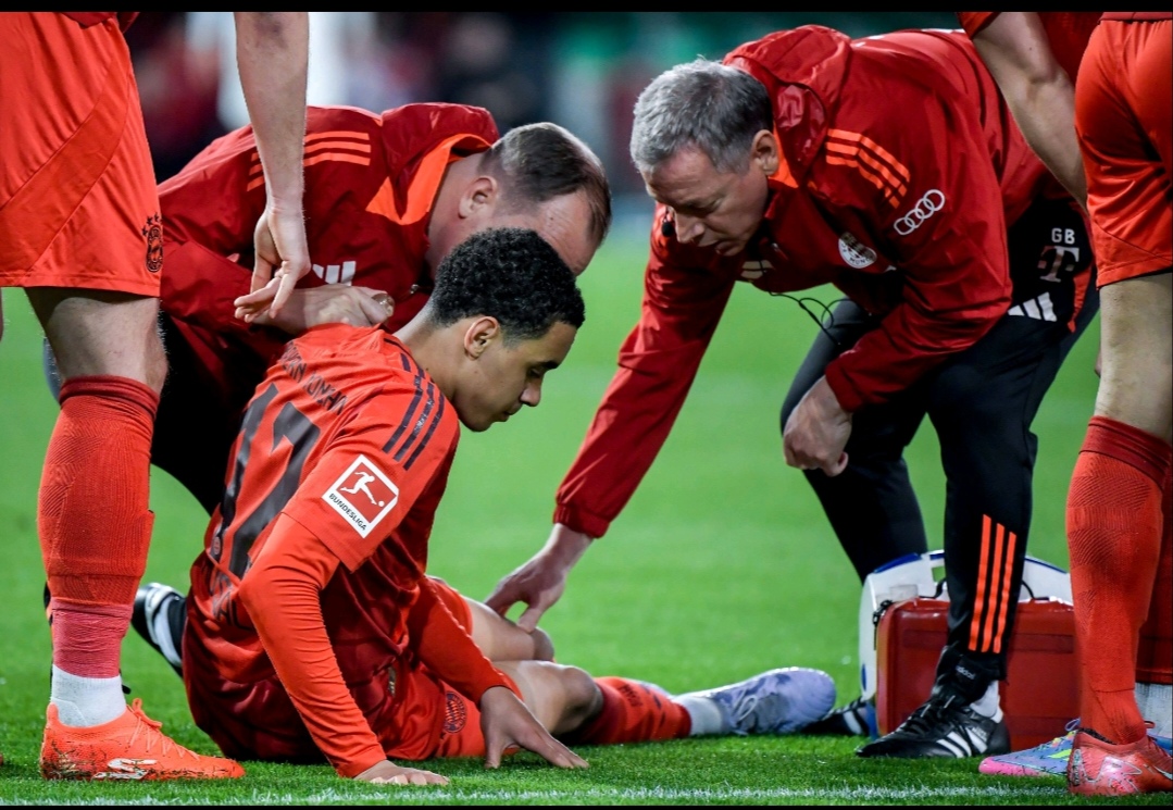 慕尼黑联赛首被迫延期，球迷期待球队回归的简单介绍