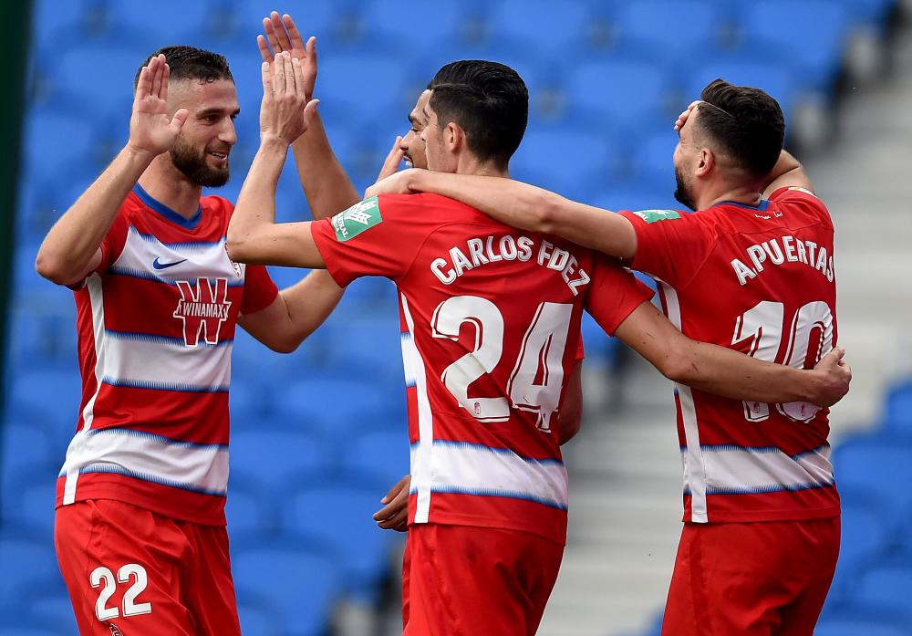 格拉纳达客场抢分，稳固排名的简单介绍