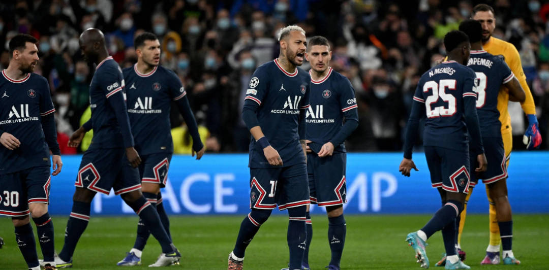 巴黎圣日耳曼主场轻松过关，小组出线前景看好的简单介绍