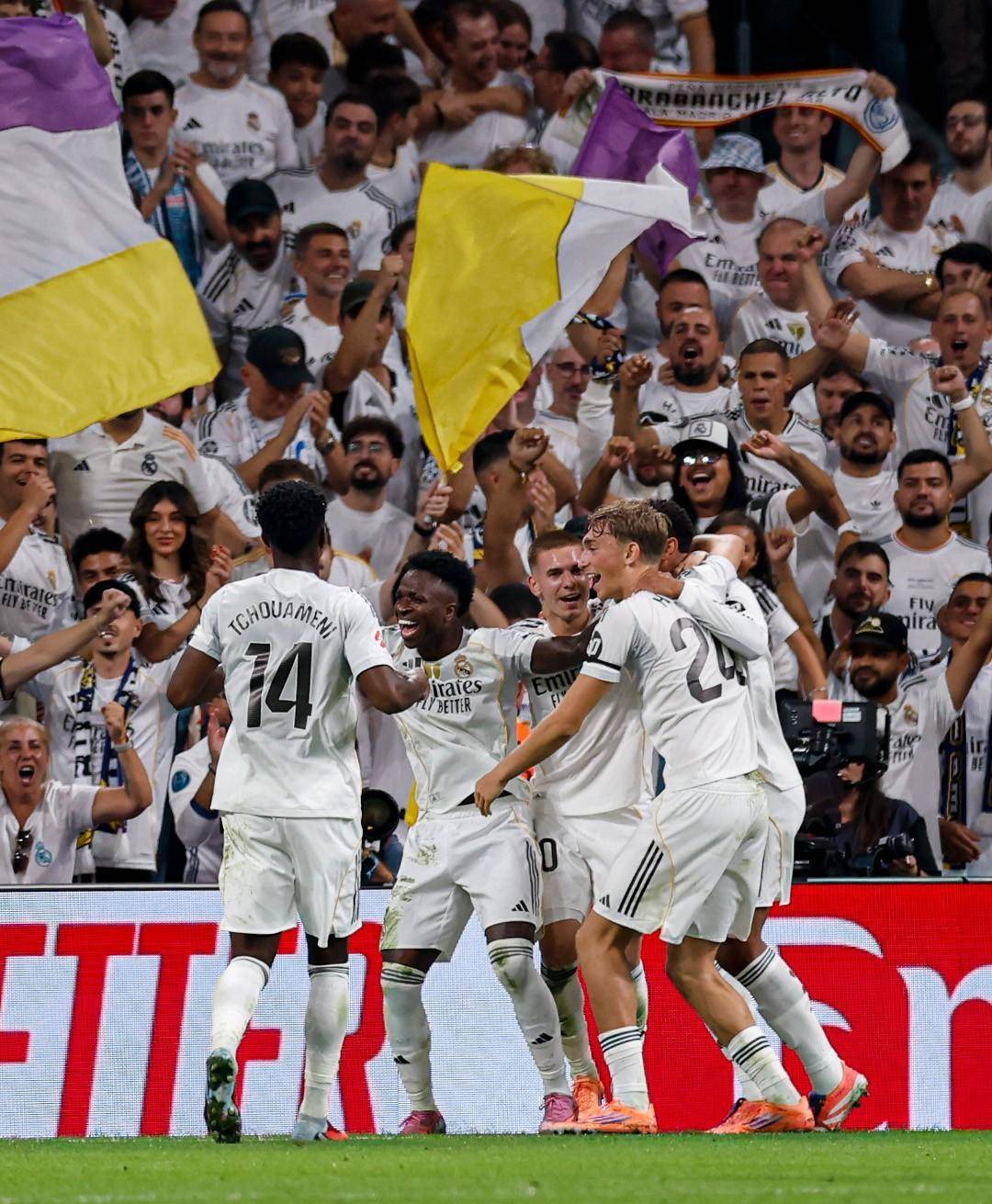 包含尤文爆冷塞维利亚，苏亚雷斯统治全场的词条