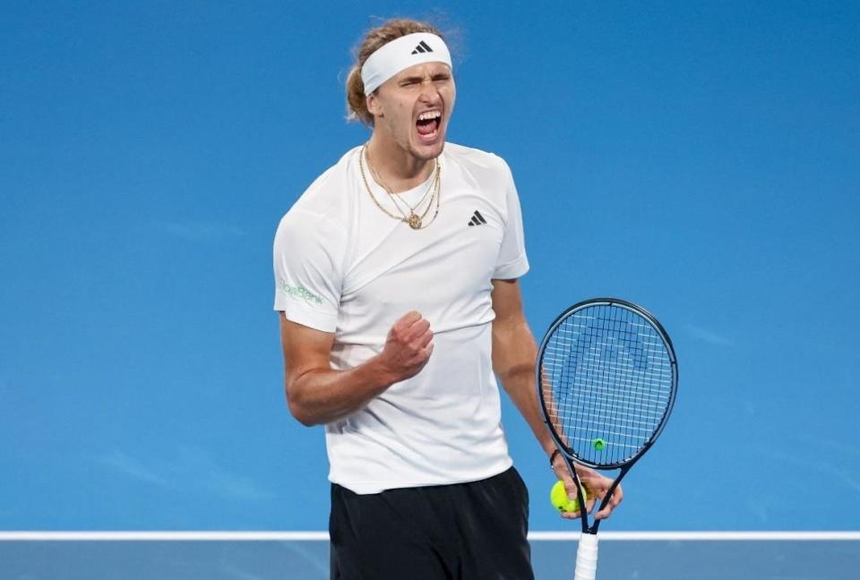 关于ATP总决赛鏖战联合杯，兹维列夫高光表现的信息