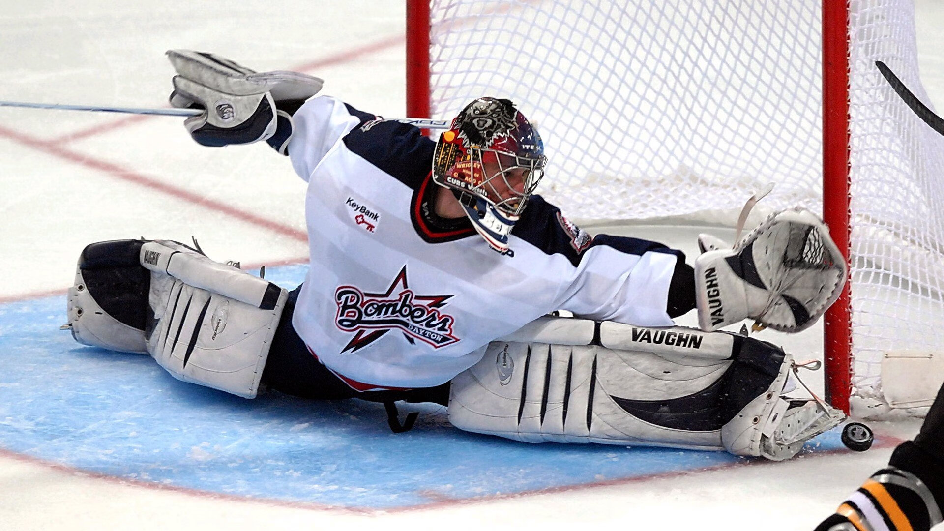 新疆队提前终结悬念热火，切特关键一击定乾坤