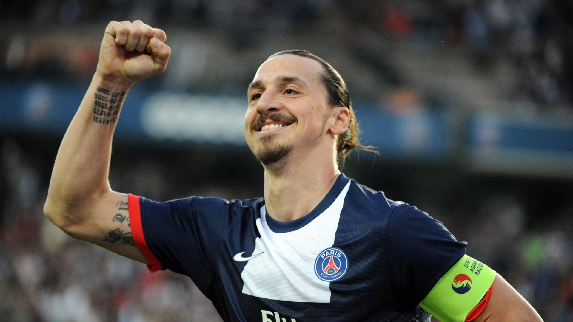 赛道与球场，锡安在F1街道赛的统治与尼克斯的强势晋级