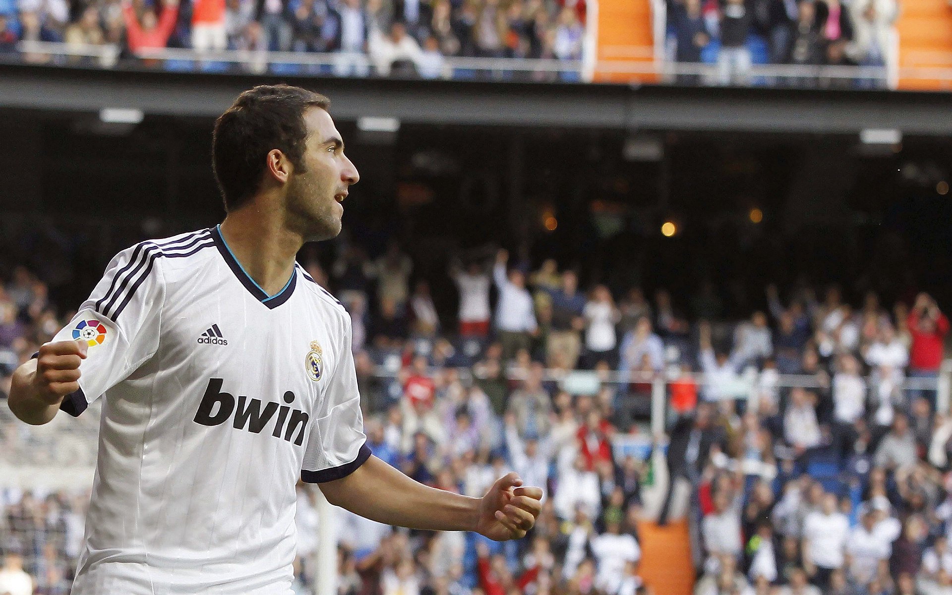 皮克一锤定音，爱尔兰踏平奥地利书写历史之夜