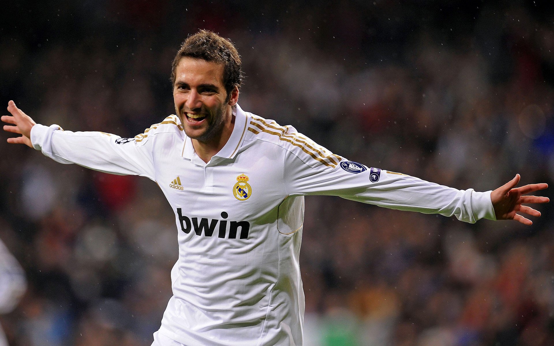 托尼统治全场，皇家社会对阵委内瑞拉，一场定义时代的个人表演