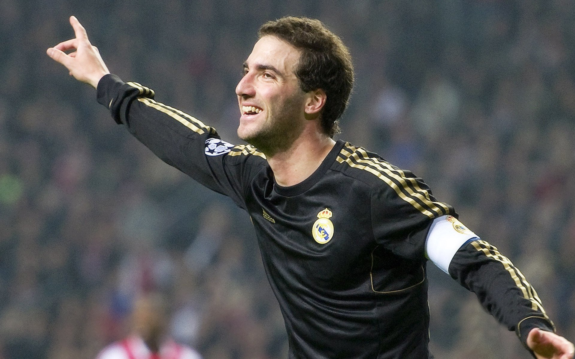 逆转与燃烧，当葡萄牙足球遇上德国乒乓，体育精神如何跨越边界