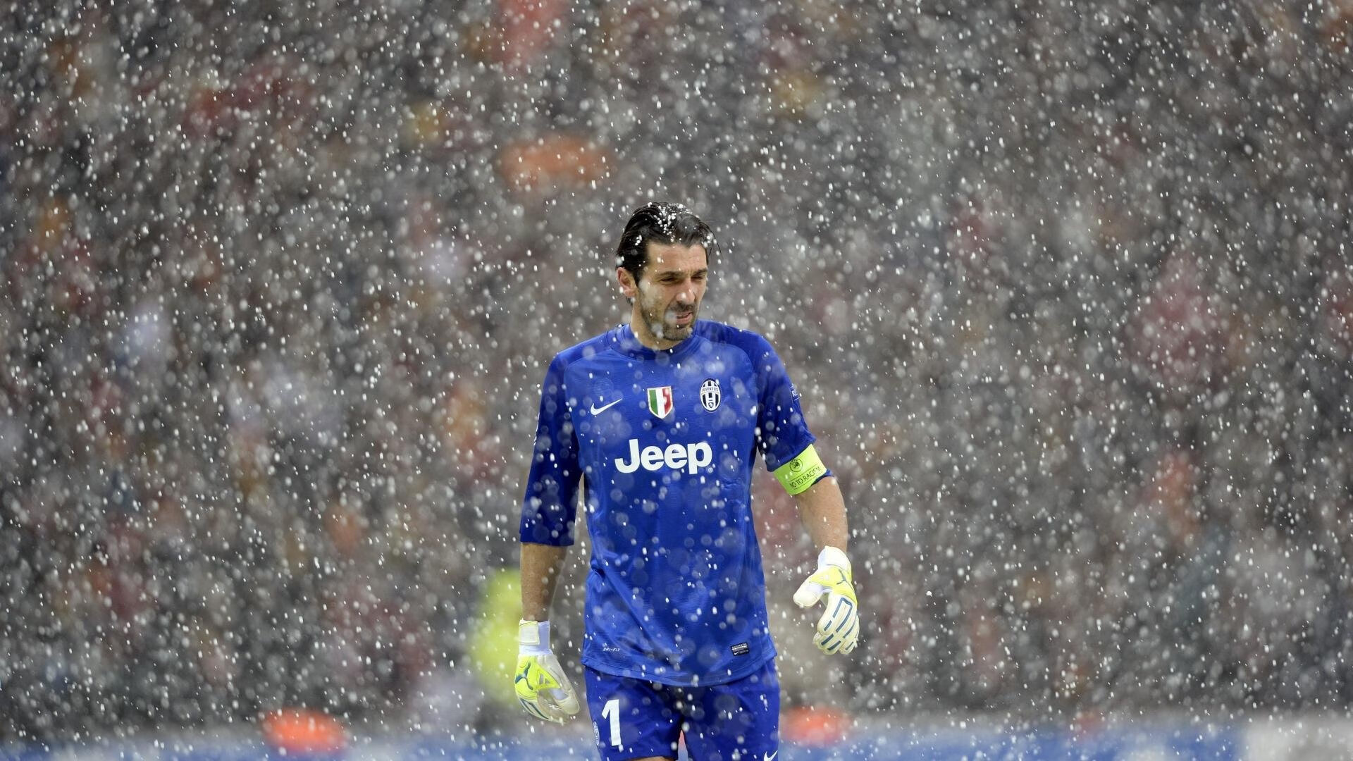 跨界主宰,当克莱的F1方向盘点燃太阳的胜利